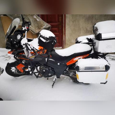 (暴风雪即将来临请尽快寻找房屋)危机之后暴风雪：如何在困境中重新寻找希望与力量的故事